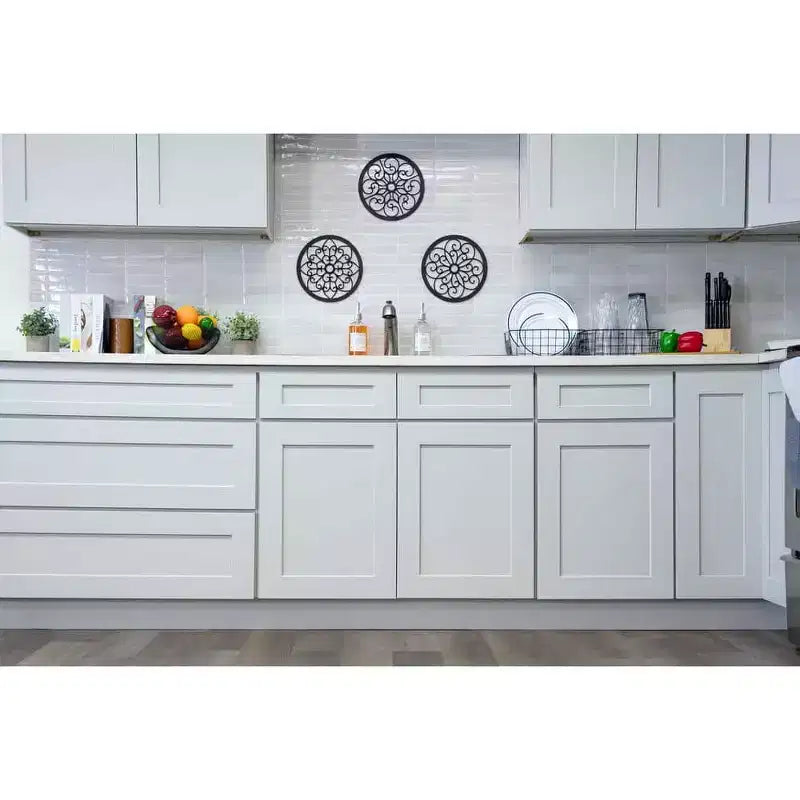 Meuble bas de cuisine de 24 po L x 34,5 po H x 24 po P avec tiroir et portes doubles, cadre en contreplaqué, recouvrement total, fermeture en douceur, prêt à assembler