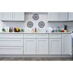 Meuble bas de cuisine de 24 po L x 34,5 po H x 24 po P avec tiroir et portes doubles, cadre en contreplaqué, recouvrement total, fermeture en douceur, prêt à assembler