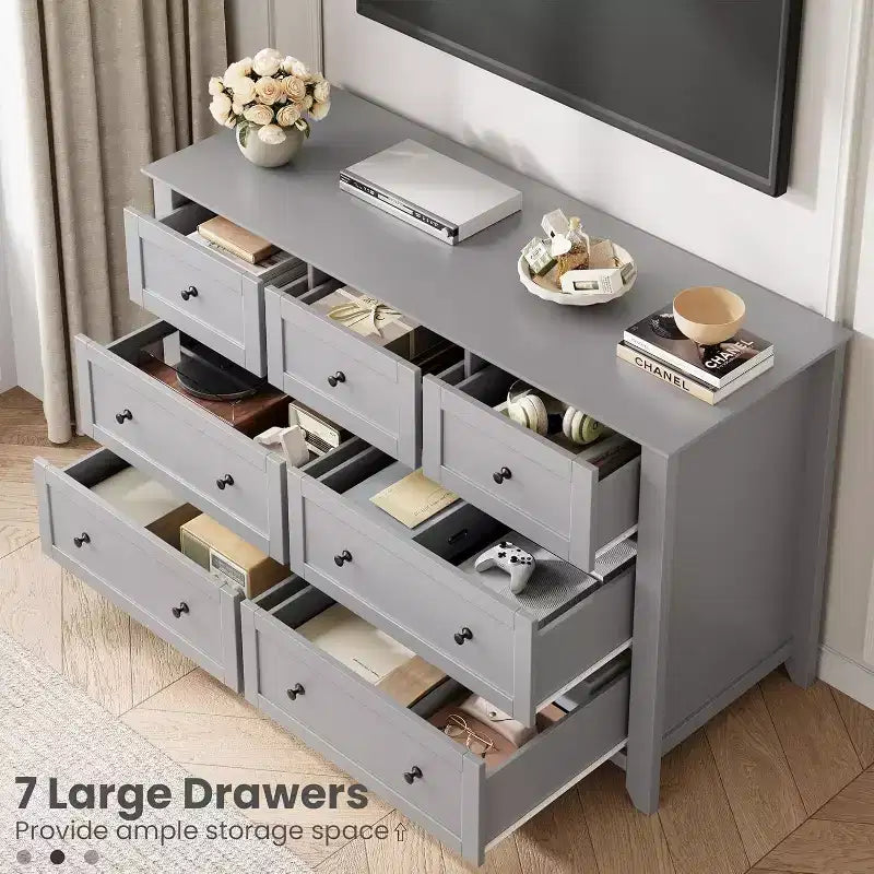 Commode moderne de 137 cm de large à 7 tiroirs pour chambre à coucher, entrée, couloir, grise
