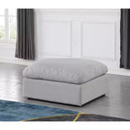 Repose-pieds en velours Indulge
