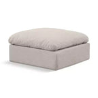 Repose-pieds en velours Indulge